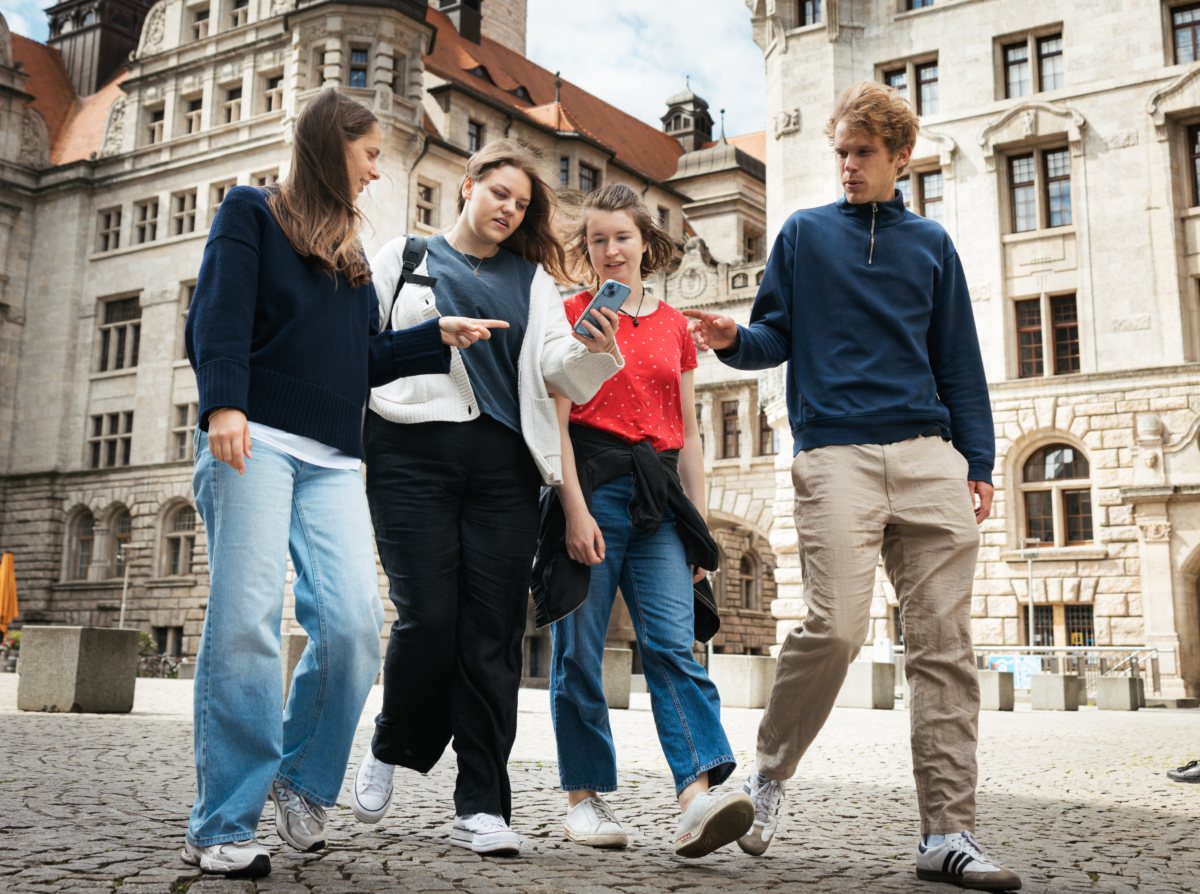 Cover image for planlos.in  Rätseltouren starten in Leipzig